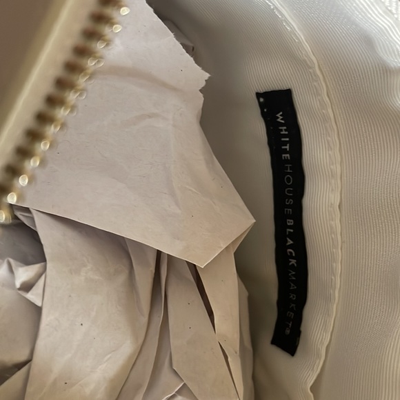 Clutch with hydrangea print and stud edge - Picture 3 of 4